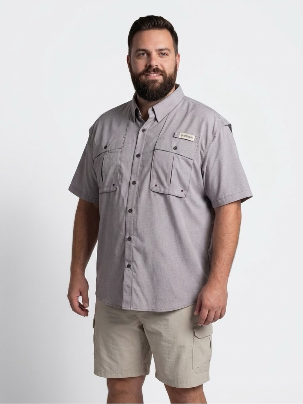 Magellan Outdoors Men's Short-Sleeve Button-Down Shirt in Light Gray